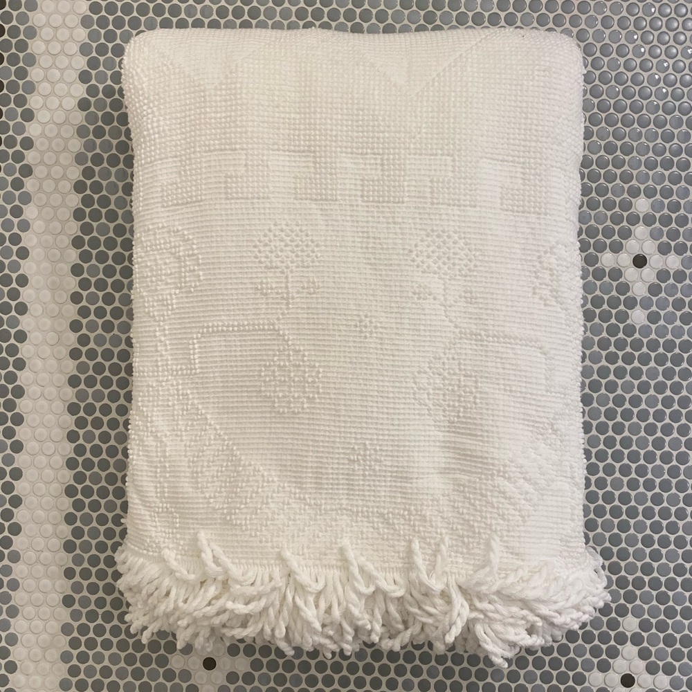 Bates of Maine Queen Elizabeth Cotton Matelasse King Size Bedspread White Cotton